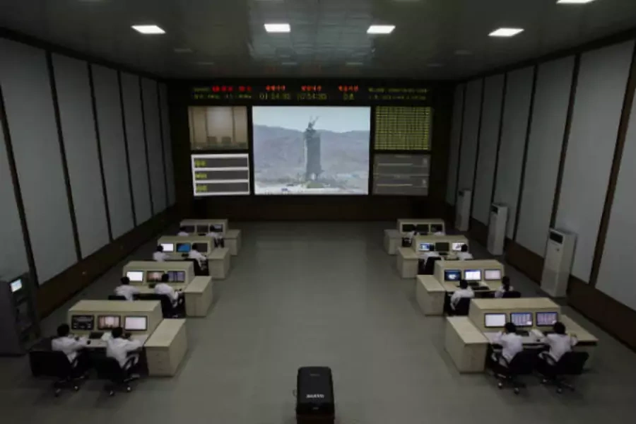 North-Korea-Missile-Control-Room-2012-04-13