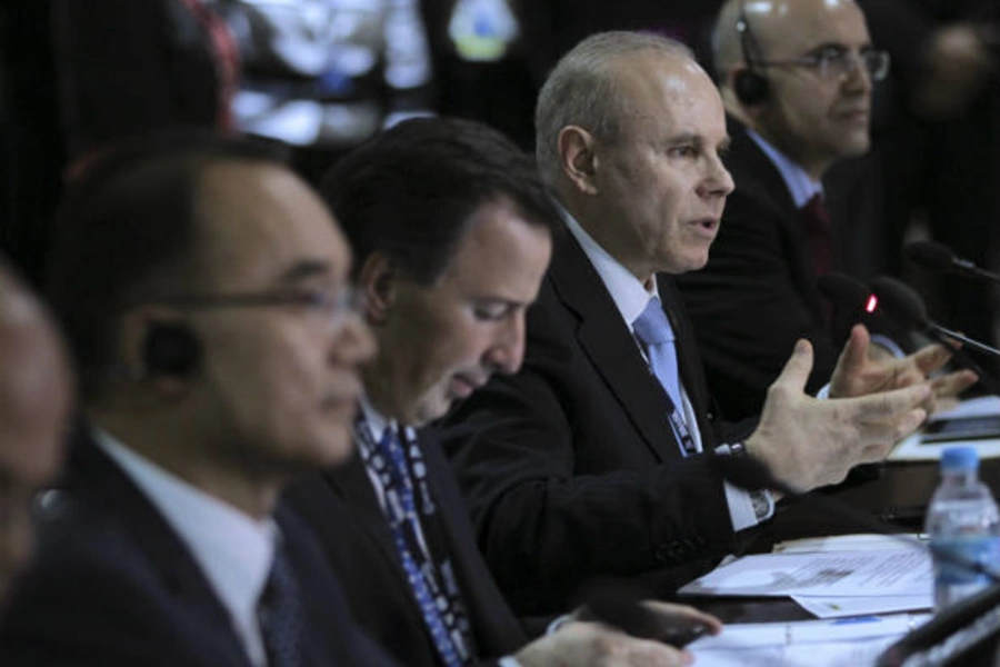 Brazil's Finance Minister, Guido Mantega, speaks at a seminar on green and inclusive economies at the Rio+20 Conference on June 21, 2012 (Ueslei Marcelino/Courtesy Reuters).