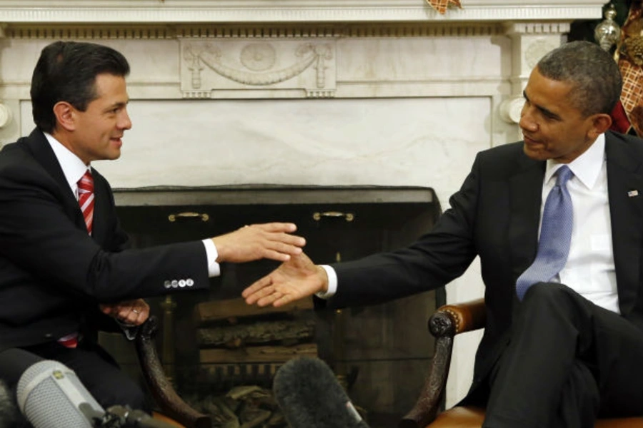 U.S. President Obama meets with Mexico's President-elect Nieto in the Oval Office of the White House in Washington (Kevin Lamarque/Courtesy Reuters).