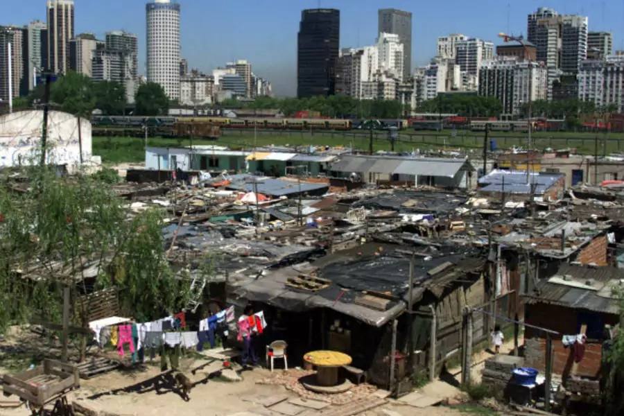 Overview of the shantytown known as Villa 31, home of some 20,000 poor Argentines and immigrants from neighboring Paraguay and...om the city's richest neigborhood, Recoleta, in the center of Buenos Aires, October 19 (Enrique Marcarian / Courtesy Reuters).