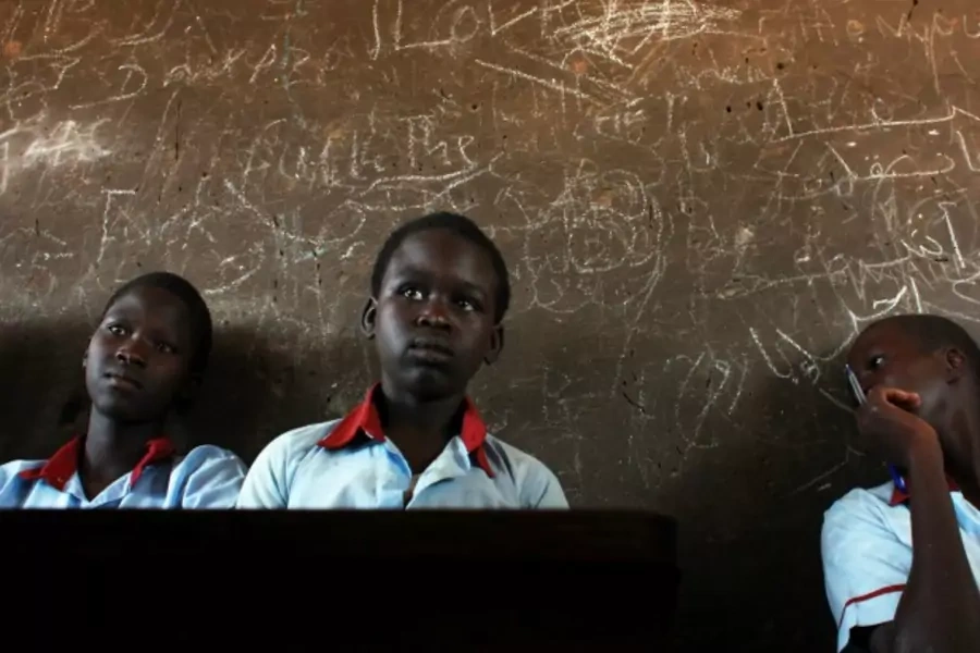 Students at a public school in Gudele, South Sudan, April 2013 (Courtesy Reuters/Andreea Campeanu).