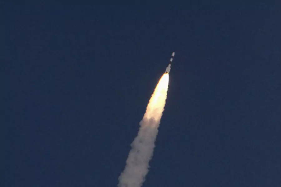 India launches a satellite carrying the Mars orbiter on November 5, 2013.