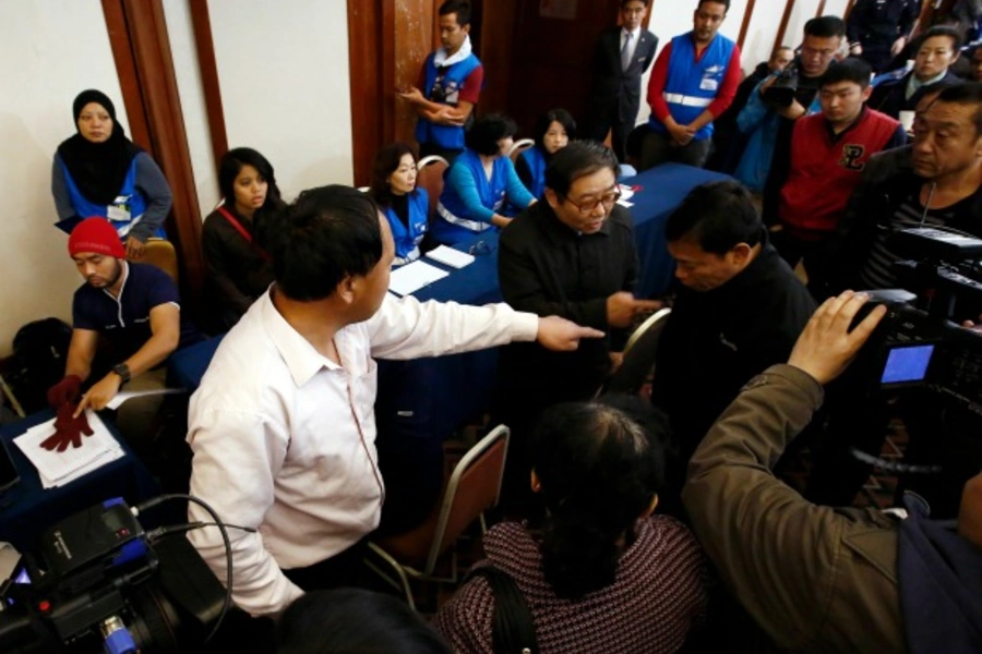 malaysia-flight-family-briefing