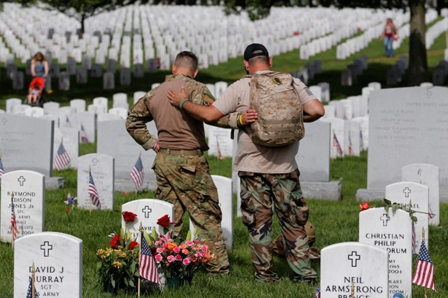 Memorial Day 2022 Facts, Meaning Traditions HISTORY vlr.eng.br