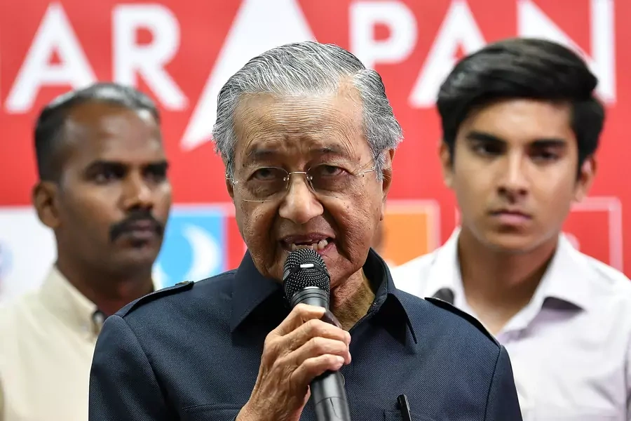 Malaysia's newly elected Prime Minister Mahathir Mohamad attends a news conference in Menara Yayasan Selangor, Pataling Jaya, Malaysia on May 12, 2018.