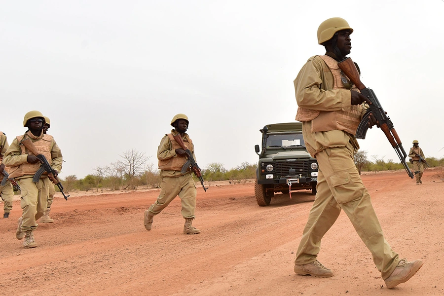 Soldiers from Burkina Faso take part in a training with Austrian army instructors at the Kamboinse - General Bila Zagre military camp near Ouagadougo, Burkina Faso, on April 13, 2018.