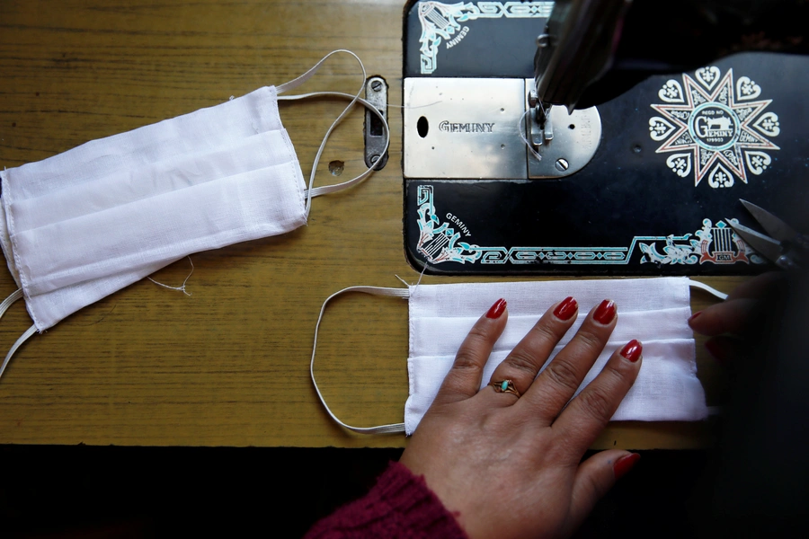 In Nepal, women are training to make protective masks by hand to prepare for a coronavirus outbreak.