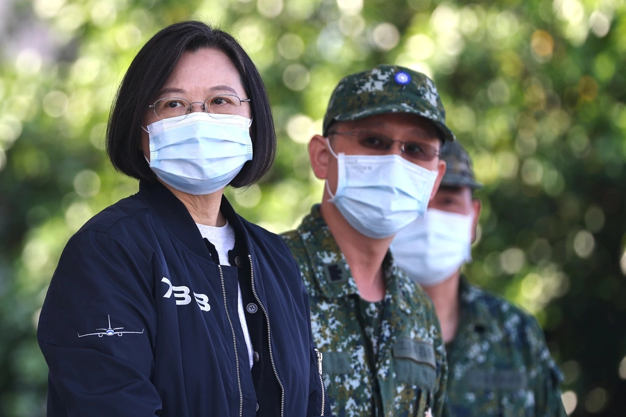 Taiwan President Tsai Ing-wen oversees a military emergency drill in Tainan, Taiwan, on January 15, 2021.