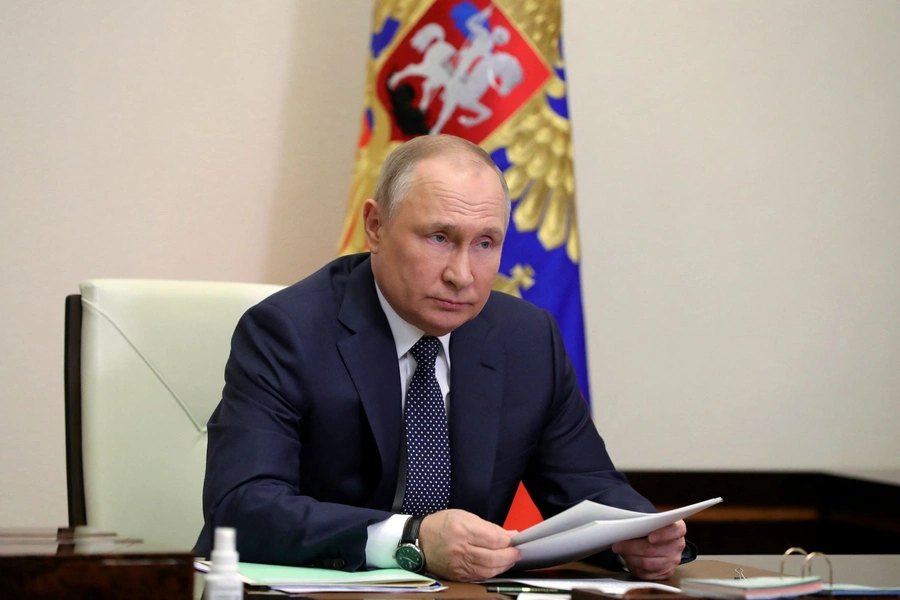 Russian President Vladimir Putin chairs a meeting at the Novo-Ogaryovo state residence outside Moscow, Russia, on March 31, 2022.