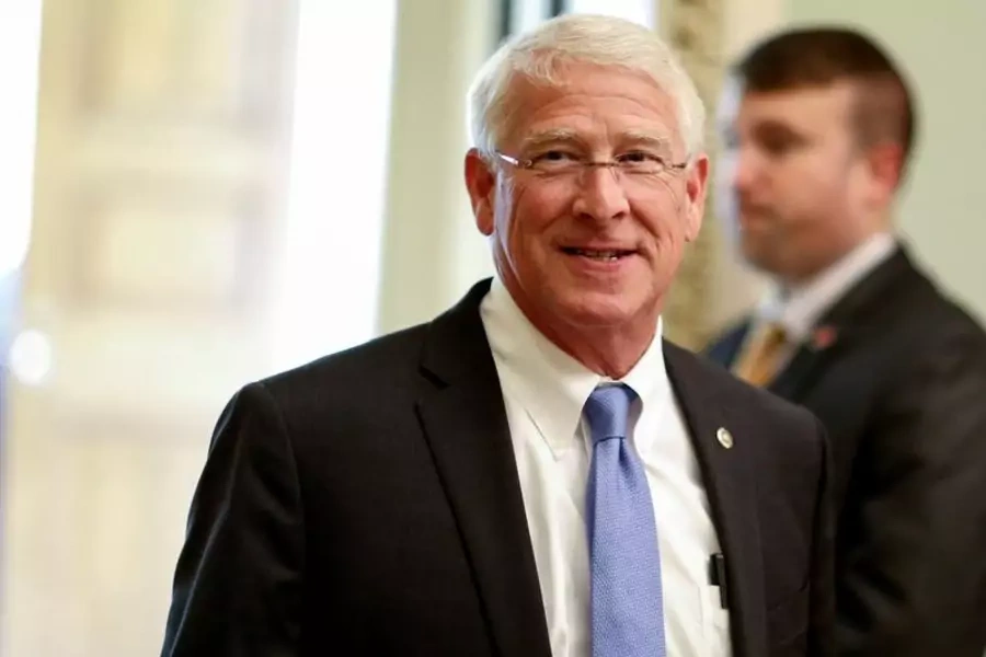 Senator Roger Wicker, one of the architects of the new privacy bill, walks in a hallway in the U.S. Capitol in August 2018.