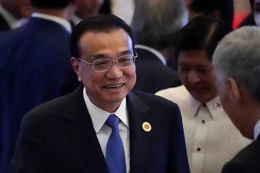 Li Keqiang attends the ASEAN summit held in Phnom Penh, Cambodia November 11, 2022